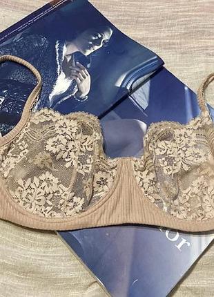 Intimissimi восхитительный бежевый кружевной бюст на косточках