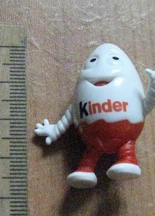 Іграшка kinder surprise