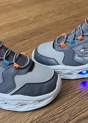 Skechers swift fit landan кросівки з підсвіткою р.32(20 см) 2024р.