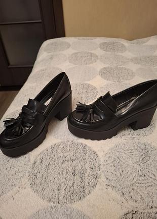 Лофери екошкіра bershka
