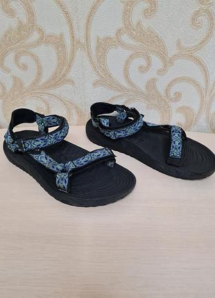 Сандалії, босоніжки teva