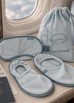 Новый набор для самолета с повязки и тапочек emirates