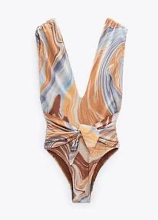 Суцільний купальник zara
