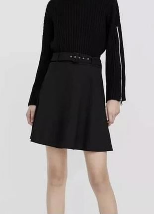 Юбка женская черная с поясом zara, размер м