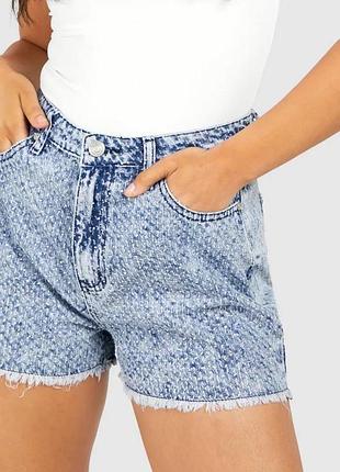 Неймовірні джинсові шорти boohoo, з камінцями