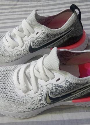 Кросівки фірми nike на р.37 стелька 23,5