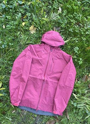 Куртки or gore-tex оригінал від дощу/вітру жіноча вітрівка на утяжках