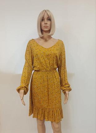 Сукня коротка