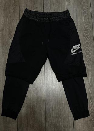 Nike спортивні шорти для спорту оригінал