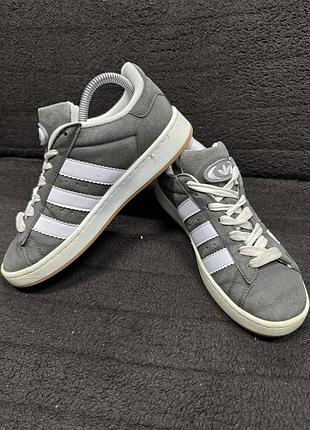Кроссовки adidas 4