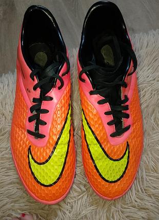 Мужские бутсы nikebettrworld.com