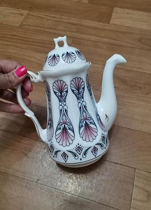 Чайник, кофейник artil romania, bone china (костяной фарфор).