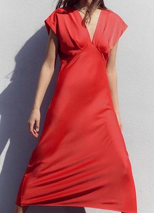 Zara красное платье