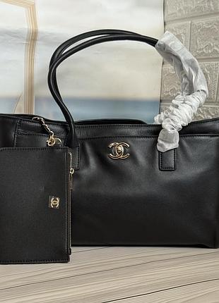 Шкіряна жіноча брендова сумка