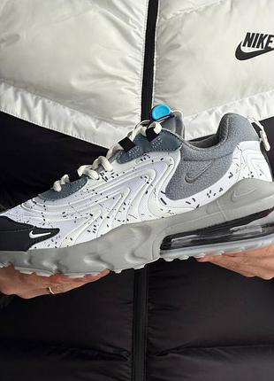 Nike air max 270 react x travis scott 9