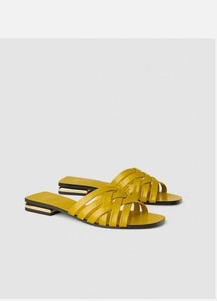 Босоножки шлепки zara
