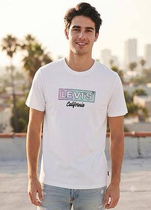 Белая футболка levi's california оригинал, градиентный логотип