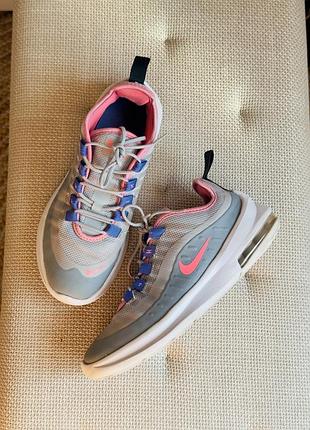 Кросівки nike