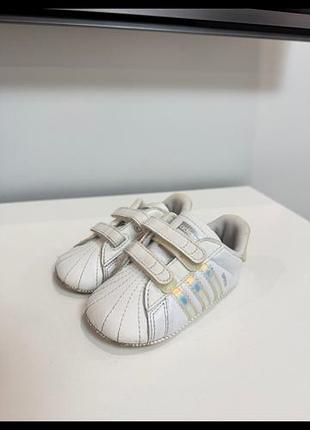 Adidas кроссовки детские 19р
