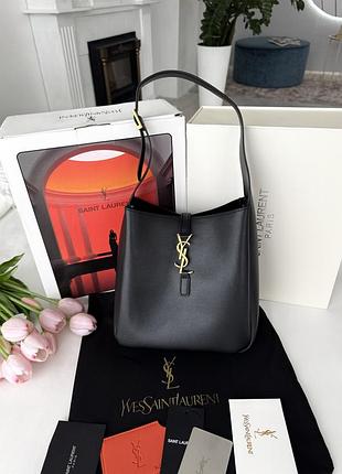 Yves saint laurent le 5 a 7 black gold