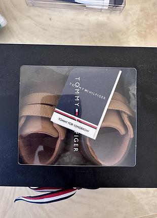 Нове взуття дитяче від фірми tommy hilfiger