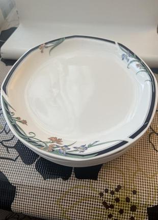 Набір десертних тарілок royal doulton у візерунку juno.