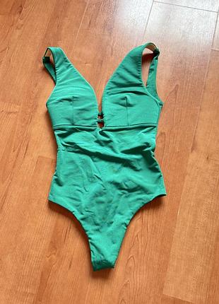 Lady x green суцільний купальник без застібок та глибоким декольте з переплетінням стрічок fox lingerie