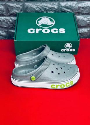 Crocs унісекс сірі із зеленими вставками | сабо | літнє взуття | розміри 36–45 женские/мужские/подростковые кроксы серые  повсякденне взуття в наличии