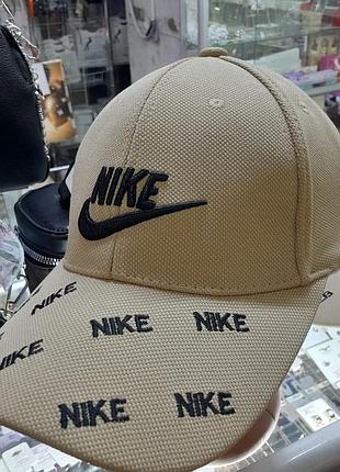 Бейсболка nike