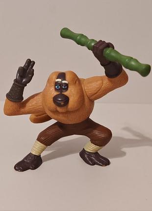 2008 mcdonalds kung fu panda monkey action figure toy with bamboo staff spinning