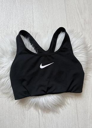 Спортивний топ nike