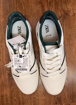 Нове  чоловіче взуття zara