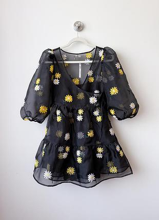 Asos красива сукня з органзи у квіти