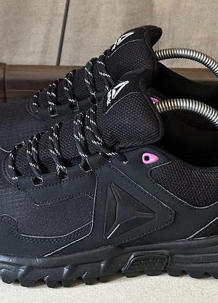 Трекинговые кроссовки  reebok sawcut 5.0 gtx р.eur-39/25,5 см.