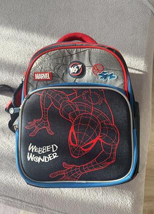 Рюкзак  человек пацк с marvel spiderman б/у