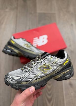 Стильні кросівки new balance 740 silver yellow black