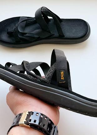 Женские сандалии teva voya strappy