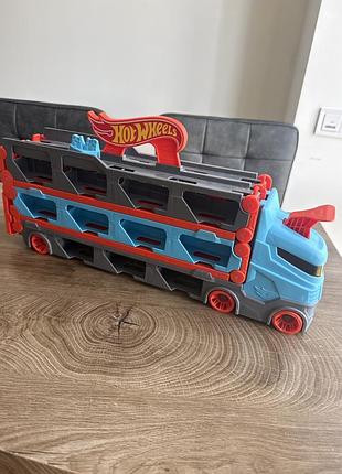 Hot wheels автовоз