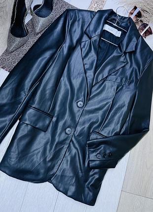 Шкіряний піджак bershka s oversize чорний піджак вільного прямого крою жіночий піджак з еко шкіри піджак оверсайз