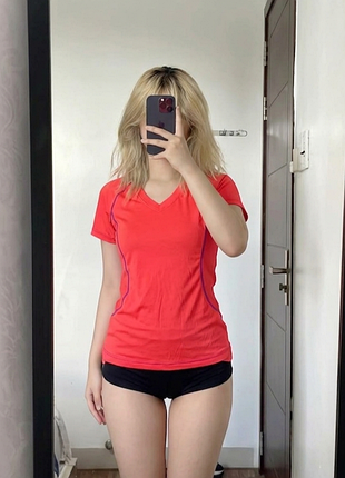 Дихаюча сітка 👚 hervis sport 🏃‍♀️ спортивна футболка 🧘‍♀️ для бігу та фітнесу