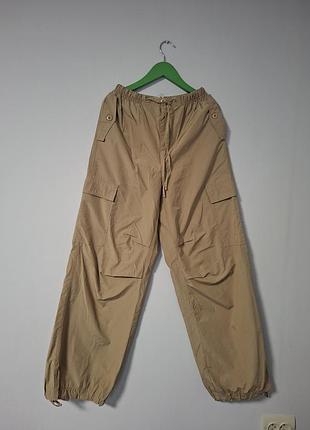 Брюки из плащевки bershka
