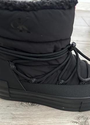 Жіночі чорні дутики  calvin klein jeans