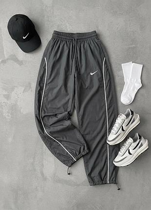 Чоловічі спортивні штани оверсайз плащівка nike