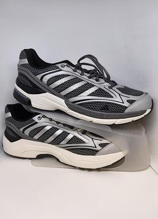 Кросівки чоловічі adidas spiritain 2000( ki4378) оригінал, нові