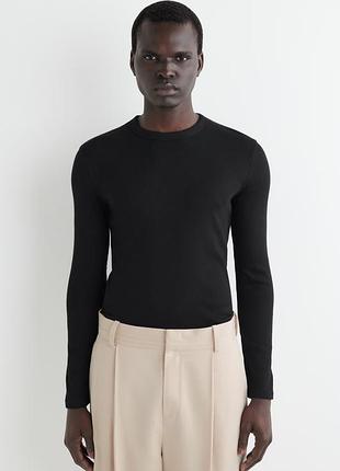 Лонгслив мужской cos slim ribbed cotton long-sleeved t-shirt / м