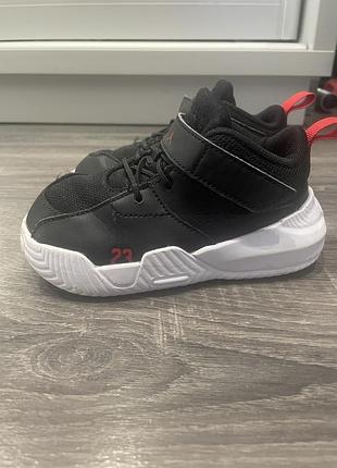 Дитячі хайтопи nike jordan