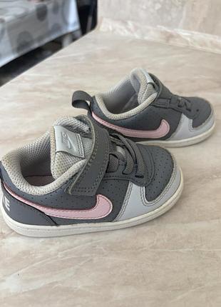 Кросівки nike