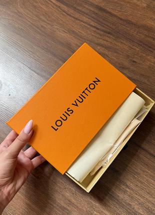Подарункове пакування louis vuitton