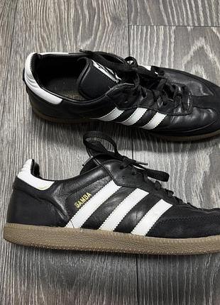 Adidas samba чоловічі кросівки оригінал шкіряні чорні кеди спортивні футбольні футзалки розмір 45 29 см