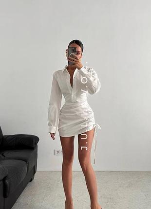 Сікня біла асиметрична с затяжкою prettylittlething plt